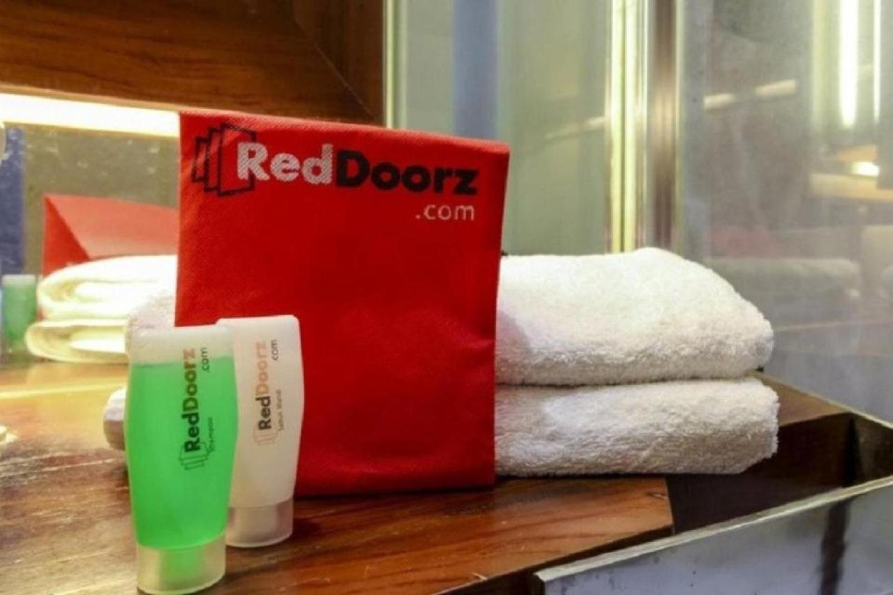 เรดดอร์ซ เนียร์ ปันไต บูม Hotel บันยูวังงี ภายนอก รูปภาพ