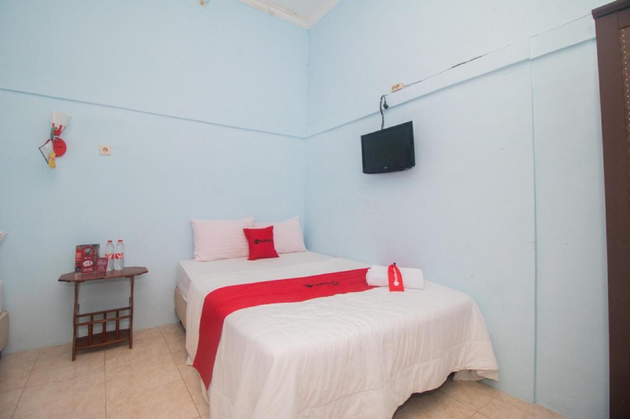 เรดดอร์ซ เนียร์ ปันไต บูม Hotel บันยูวังงี ภายนอก รูปภาพ